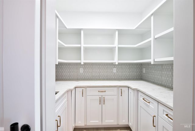 442 E Elaine Ct, Nampa, ID 83686