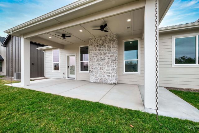 442 E Elaine Ct, Nampa, ID 83686