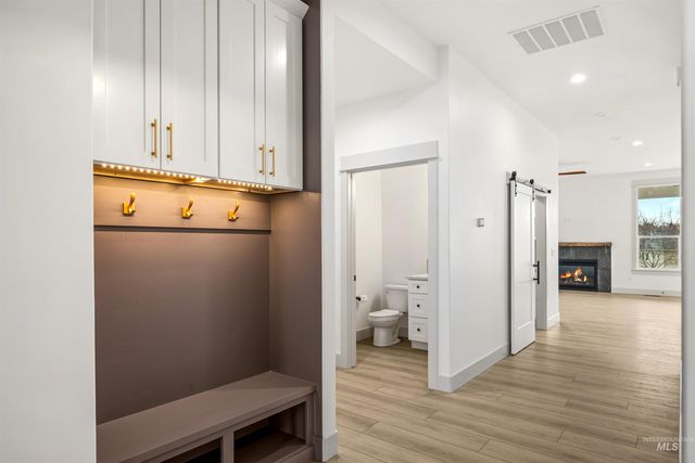 442 E Elaine Ct, Nampa, ID 83686