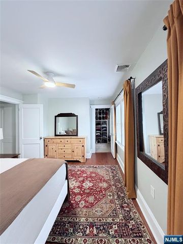 136 Prospect Street 2nd Floor, Midland Park, NJ 07432