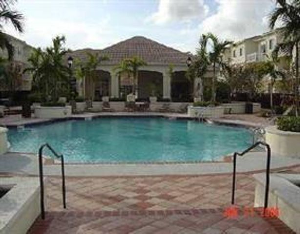 9905 Baywinds Boulevard 2303, West Palm Beach, FL 33411