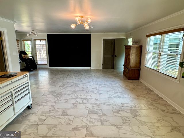 557 Walton Court, Macon, GA 31204