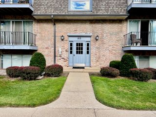 103 Provincial Court #30, Saginaw, MI 48638