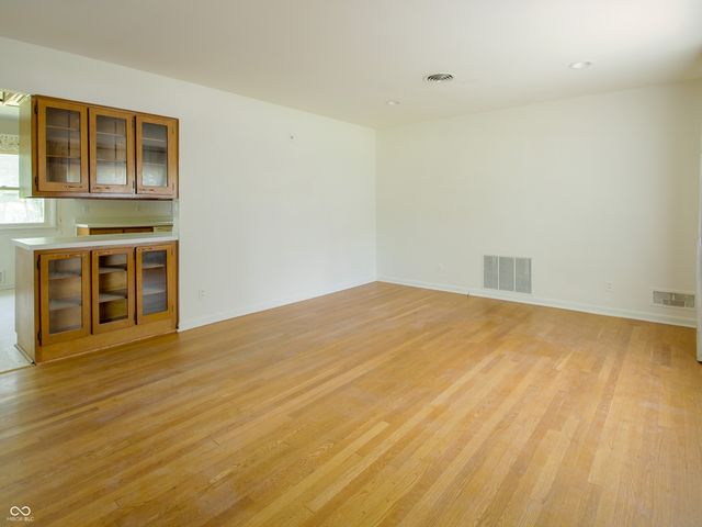 235 W Huntstead Lane, Indianapolis, IN 46217