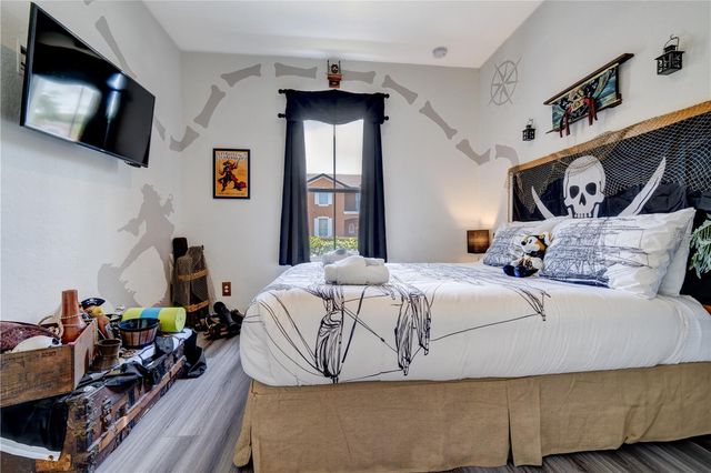 2720 ROADSTER, Kissimmee, FL 34746