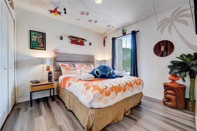 2720 ROADSTER, Kissimmee, FL 34746