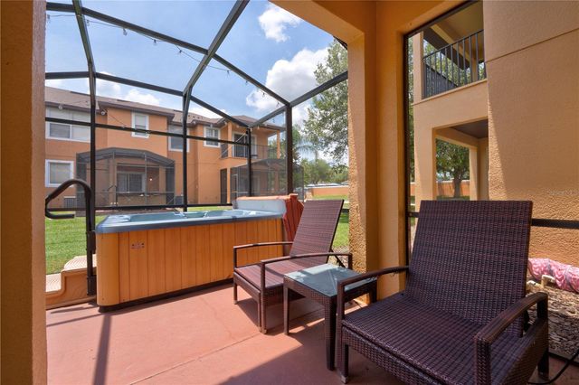 2720 ROADSTER, Kissimmee, FL 34746