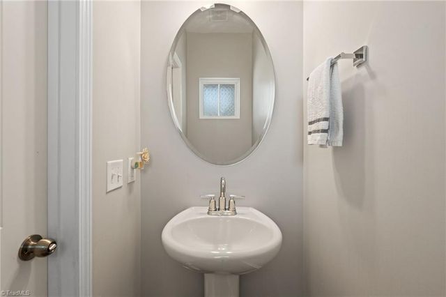 5351 Becks Church Road, Winston-salem, NC 27106