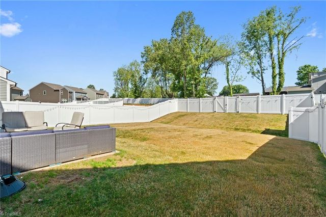 5351 Becks Church Road, Winston-salem, NC 27106