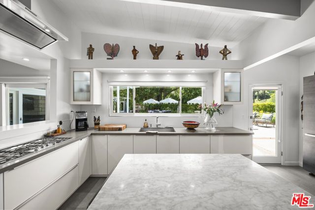 4620 Balboa Avenue, Encino (los Angeles), CA 91316