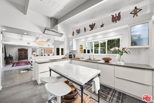 4620 Balboa Avenue, Encino (los Angeles), CA 91316