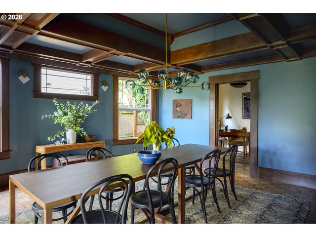 703 N BLANDENA St, Portland, OR 97217