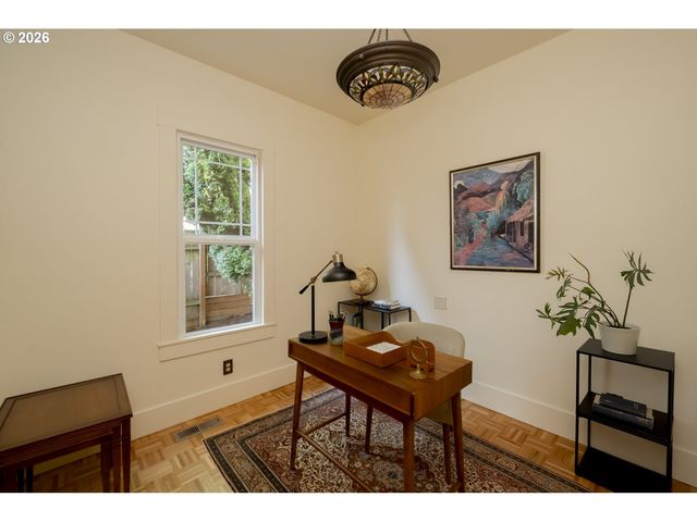 703 N BLANDENA St, Portland, OR 97217
