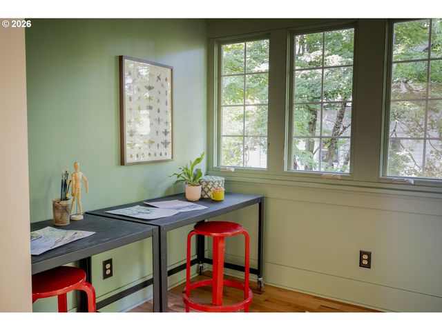 703 N BLANDENA St, Portland, OR 97217
