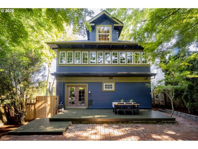 703 N BLANDENA St, Portland, OR 97217