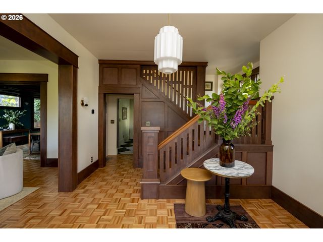 703 N BLANDENA St, Portland, OR 97217