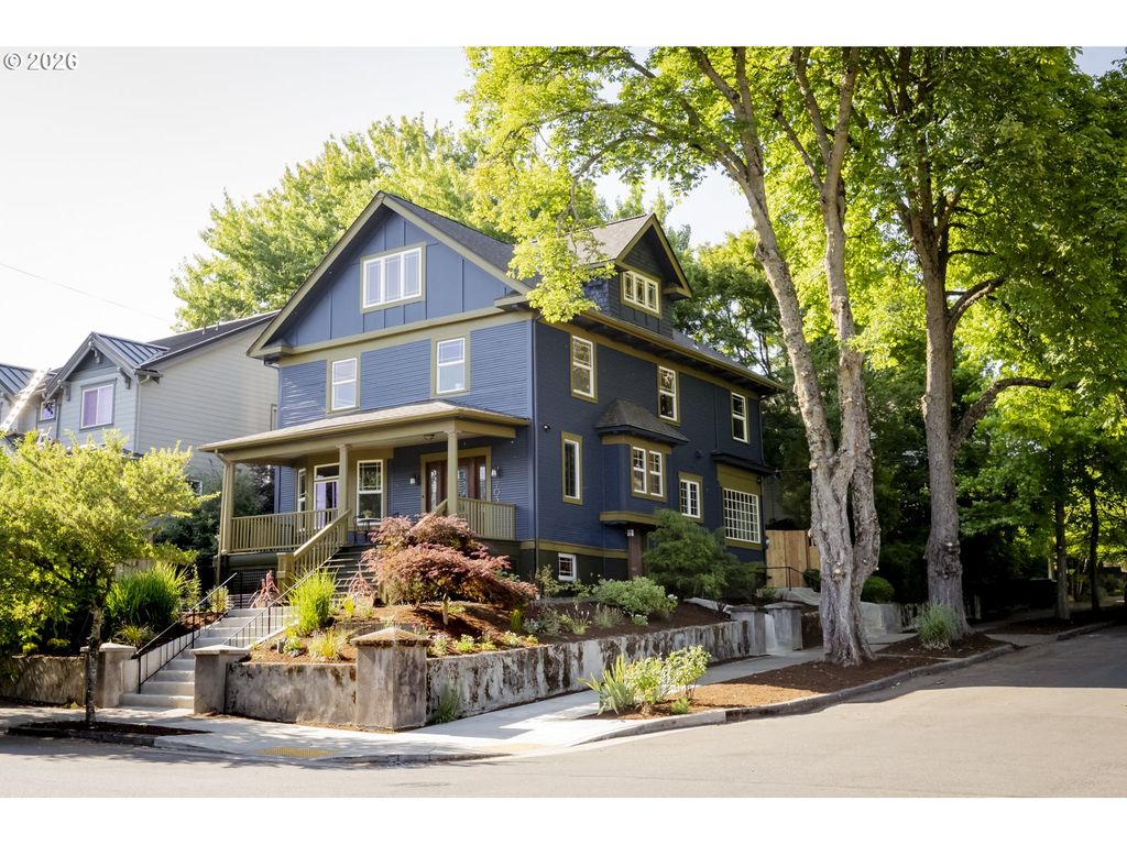 703 N BLANDENA St, Portland, OR 97217