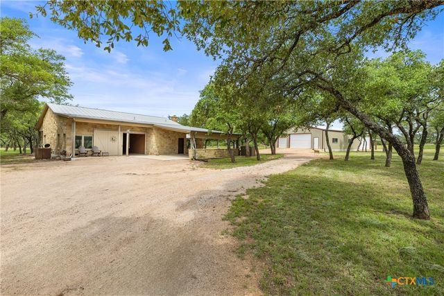 1241 Sandy Oaks Ranch Road, Johnson City, TX 78636