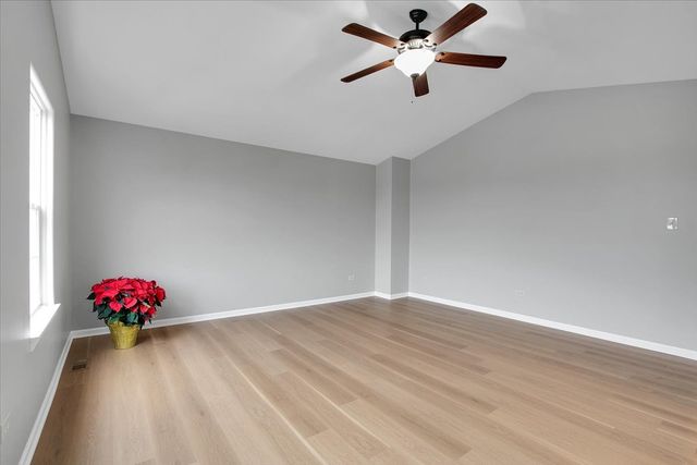 2404 White Ash Court, Plainfield, IL 60586