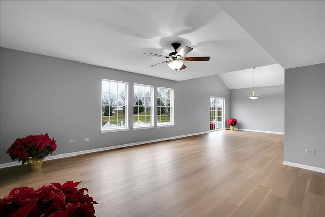 2404 White Ash Court, Plainfield, IL 60586