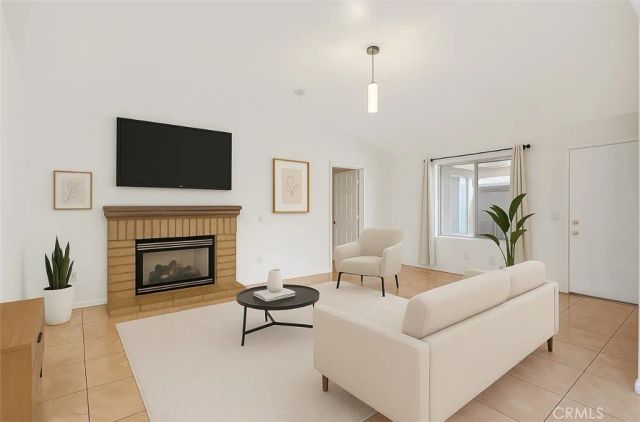 2810 Juniper Drive, Palmdale, CA 93550