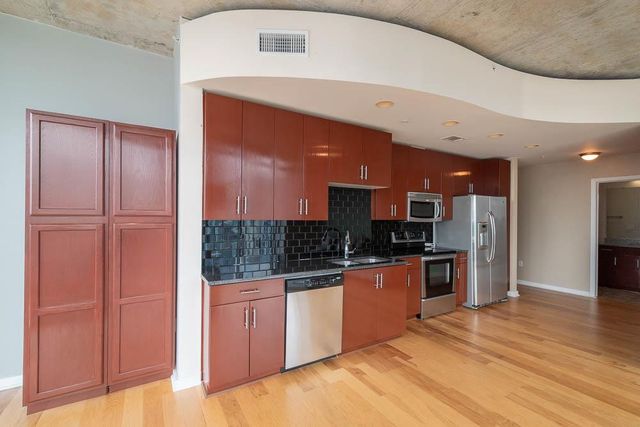 360 Nueces ST 2110, Austin, TX 78701