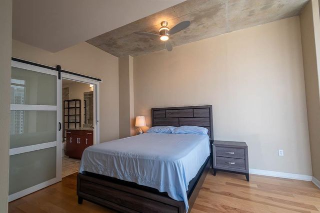 360 Nueces ST 2110, Austin, TX 78701
