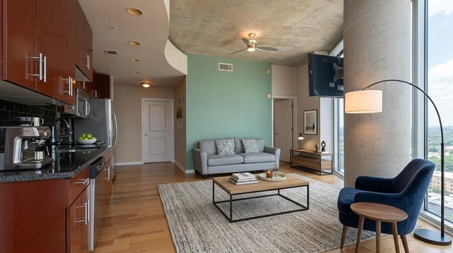 360 Nueces ST 2110, Austin, TX 78701