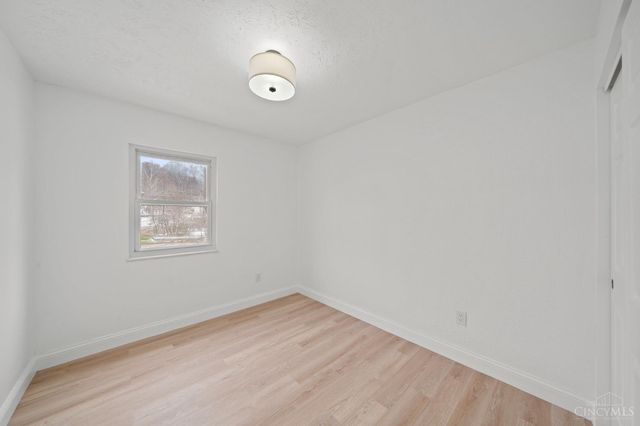 851 Jacob Light Court, New Richmond, OH 45157