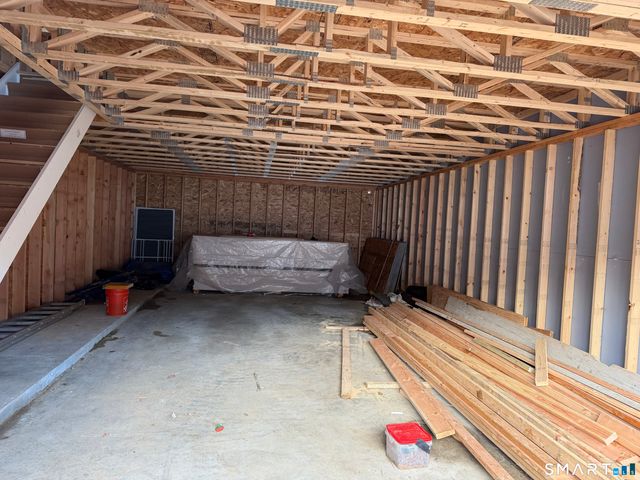 17 Staples Street, Danbury, CT 06810