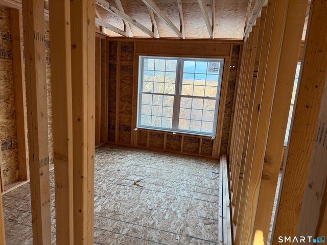 17 Staples Street, Danbury, CT 06810