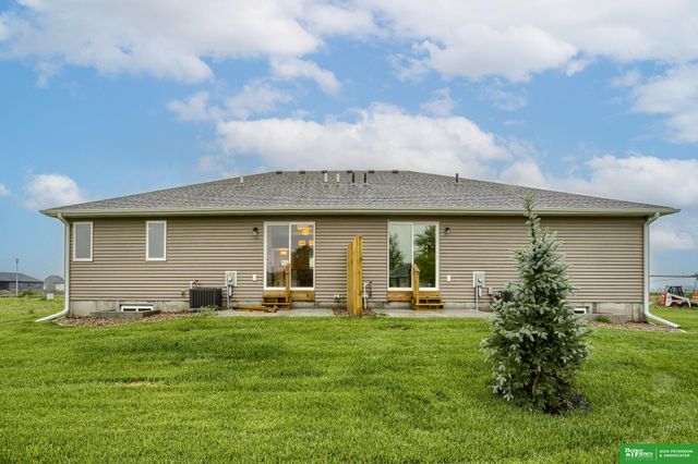 1165 S Kate Avenue, Fremont, NE 68025