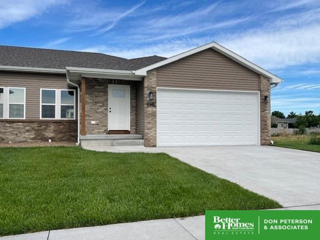 1165 S Kate Avenue, Fremont, NE 68025
