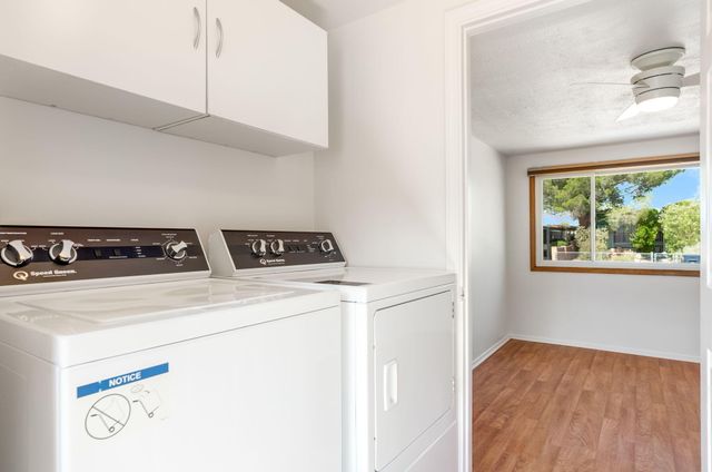 2824 Manzano Street NE, Albuquerque, NM 87110