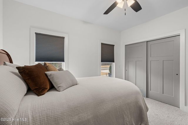 20 Forest Lake Drive, Foxfire Village, NC 27281