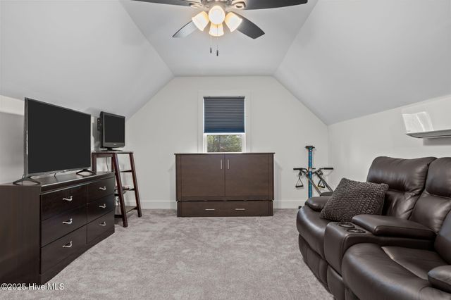 20 Forest Lake Drive, Foxfire Village, NC 27281