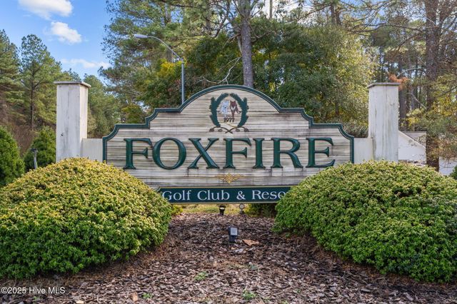 20 Forest Lake Drive, Foxfire Village, NC 27281
