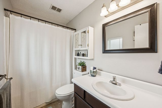 8017 Emerald Hills Way, North Richland Hills, TX 76180