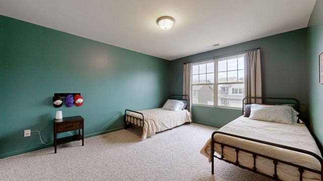 3281 Holiday Ln, Columbia, TN 38401