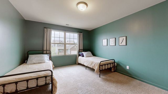 3281 Holiday Ln, Columbia, TN 38401