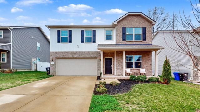 3281 Holiday Ln, Columbia, TN 38401