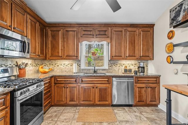 302 Indian Forest Road, Jasper, GA 30143