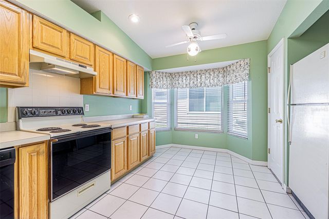 29140 PRINCEVILLE DRIVE, San Antonio, FL 33576