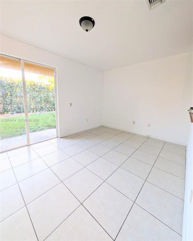 12080 SW 268th St 27, Homestead, FL 33032