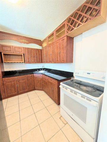 12080 SW 268th St 27, Homestead, FL 33032