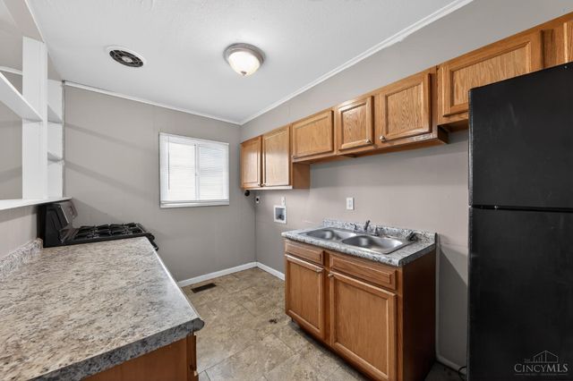 9570 Pippin Road, Colerain Twp, OH 45231