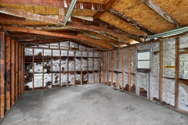 9570 Pippin Road, Colerain Twp, OH 45231
