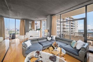 15 Greenway Plaza 26J, Houston, TX 77046