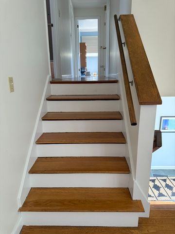 55 Esty Farm, Newton, MA 02459