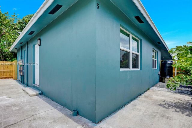 929 S N Street 5, Lake Worth, FL 33460